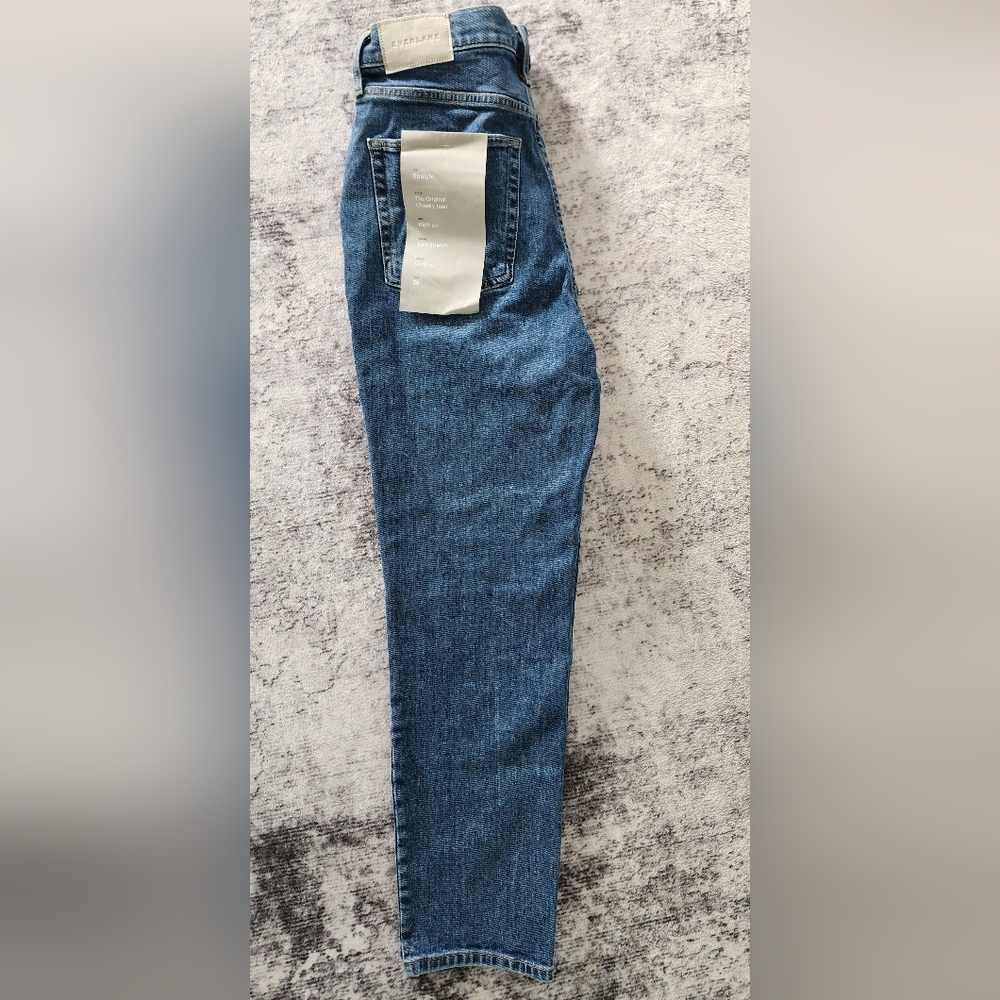 NWT Everlane $128 The Original Cheeky Straight Leg Jeans Size 28 Medium Wash - Picture 2 of 6